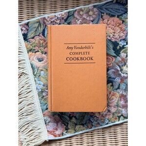 Vtg 1961 Amy Vanderbilt’s Complete Cookbook Illustrated by Andrew (Andy) Warhol